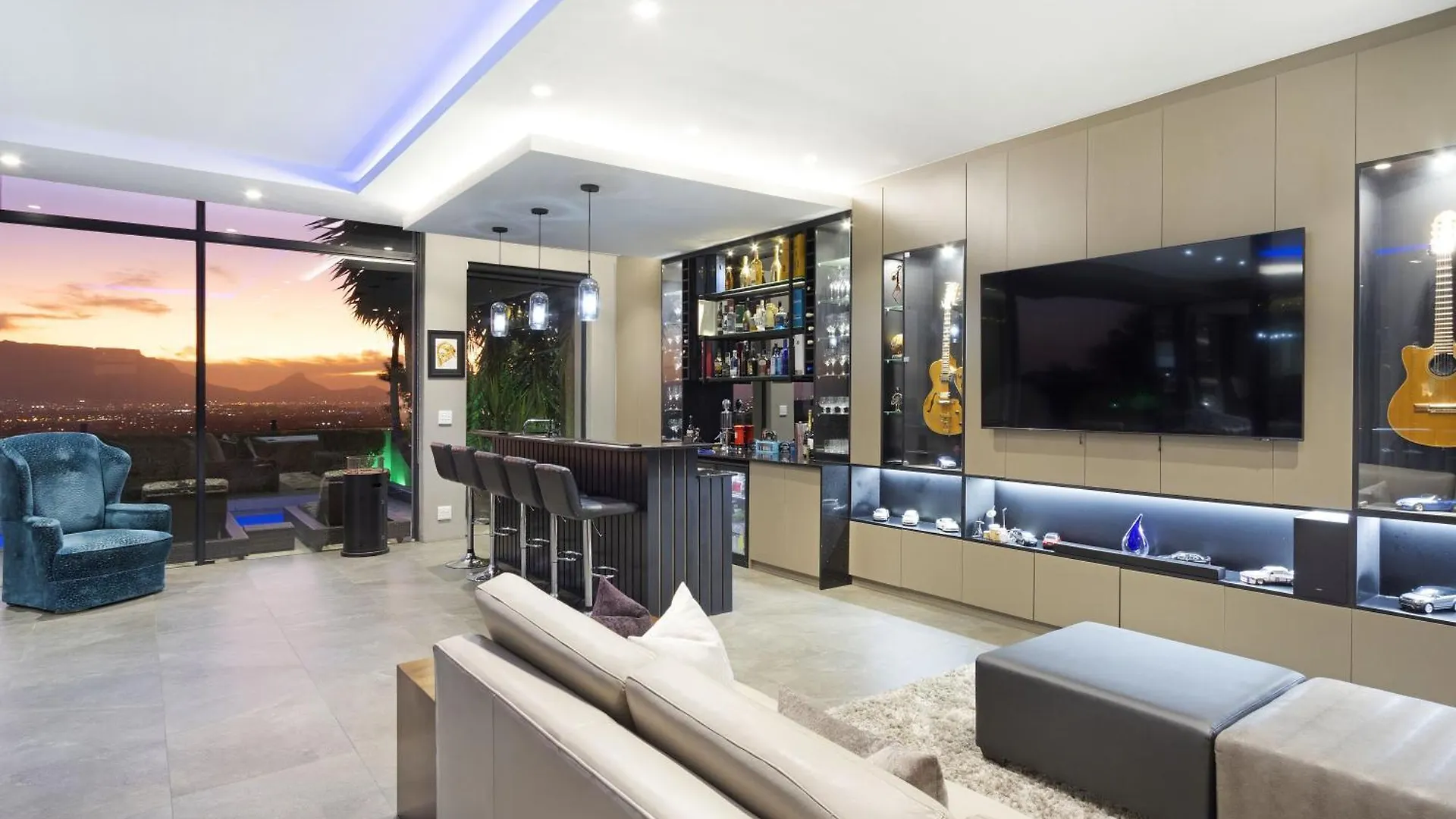Baronetcy Kings Villa Plattekloof