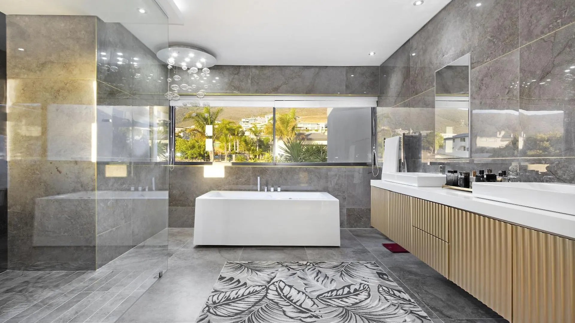 Baronetcy Kings Villa Plattekloof